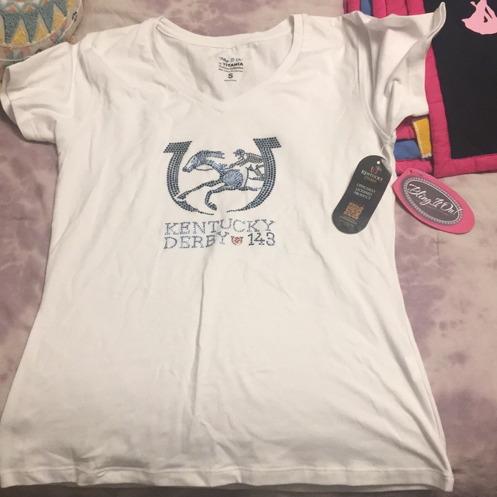 White v neck Kentucky Derby tee
